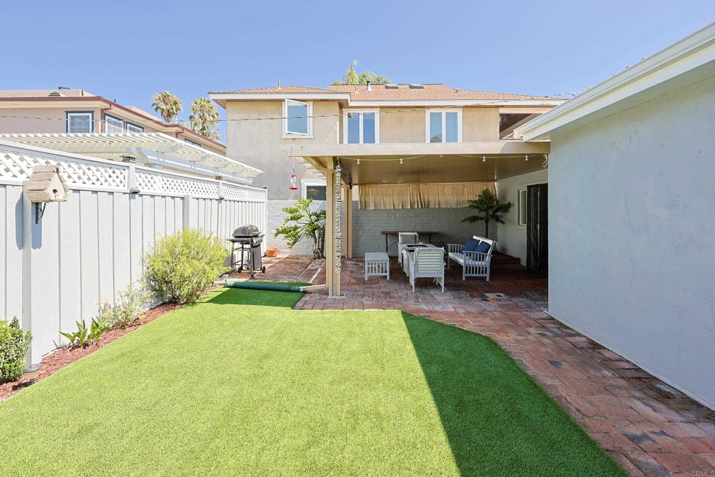 Coronado Condo: 413 J Street