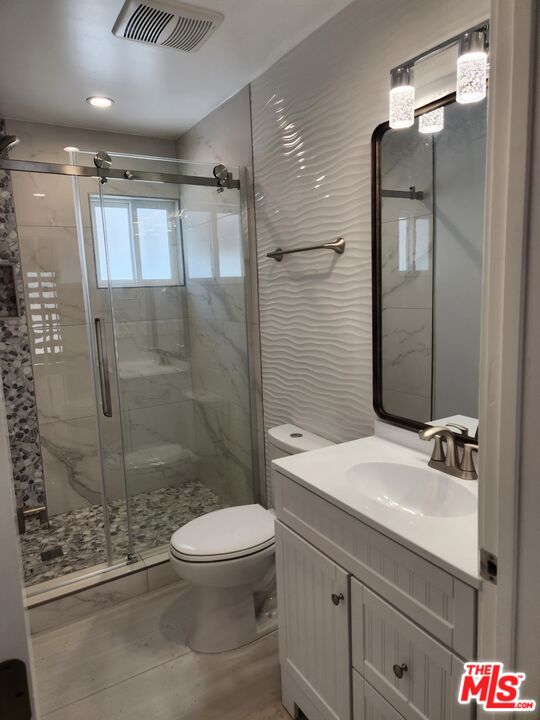 Woodland Hills Condo: 4946 1/2 South Topanga Boulevard