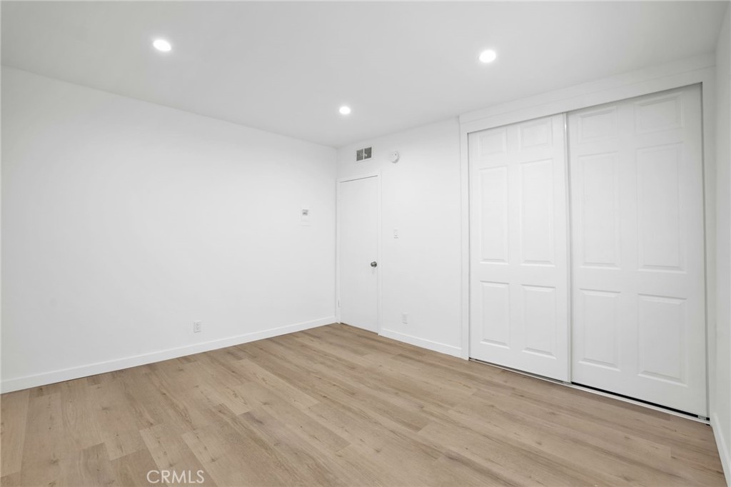 Studio City Condo: 13018 Valleyheart Drive