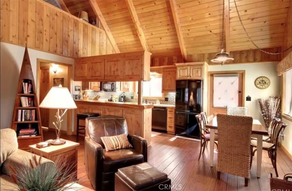 Big Bear Lake Condo: 653 Temple Lane