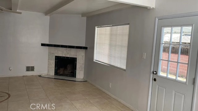North Hollywood Condo: 6410 Tujunga Avenue