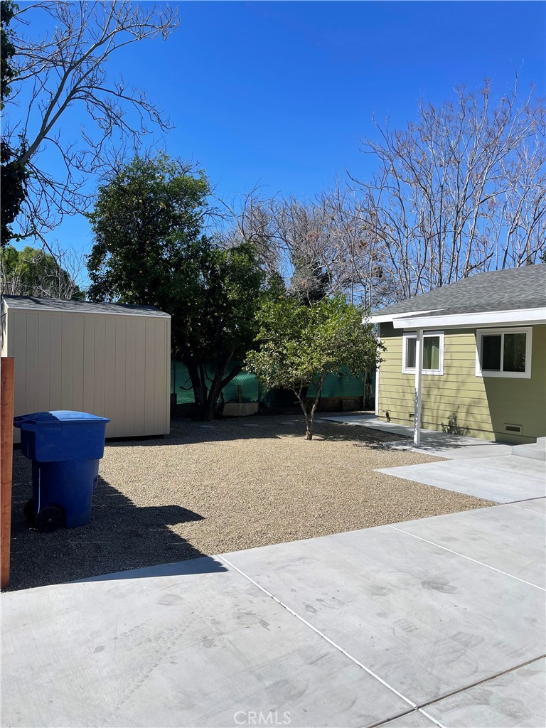 Riverside Condo: 2643 Orange Street