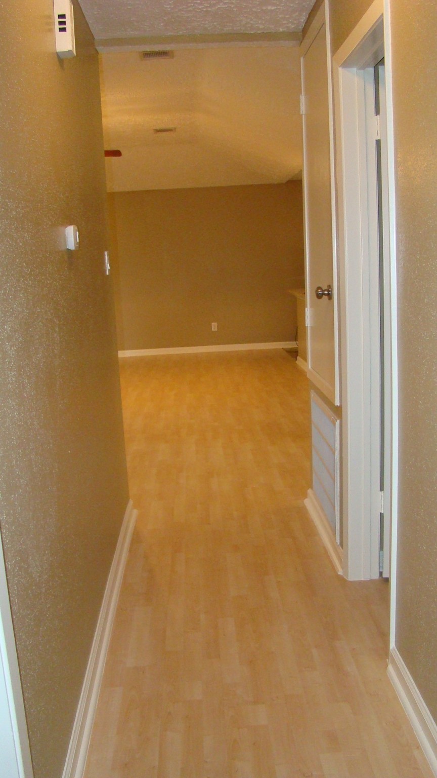 Houston Condo: 2715 Sunbird Drive
