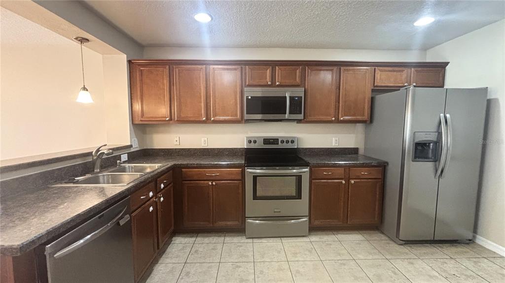 Kissimmee Condo: 2487 Hassonite Street