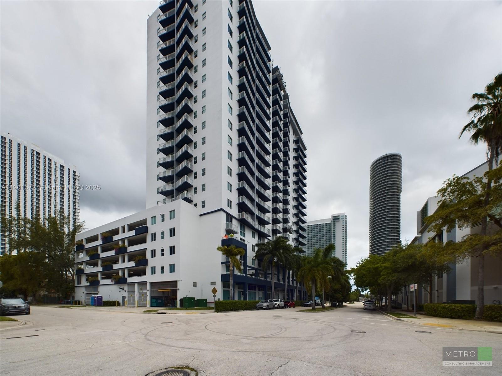 Miami Condo: 275 Northeast 18th Street