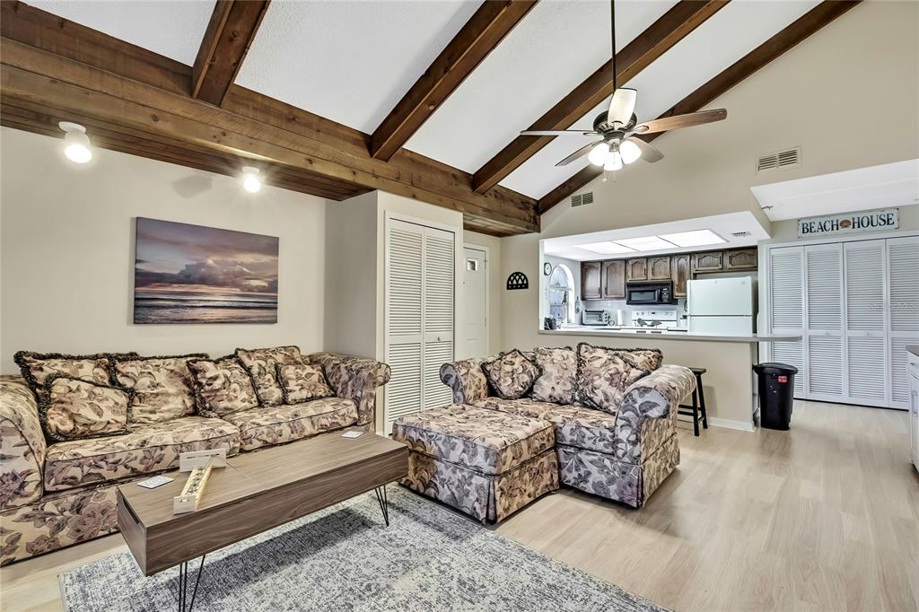 Weeki Wachee Condo: 9135 Lingrove Road