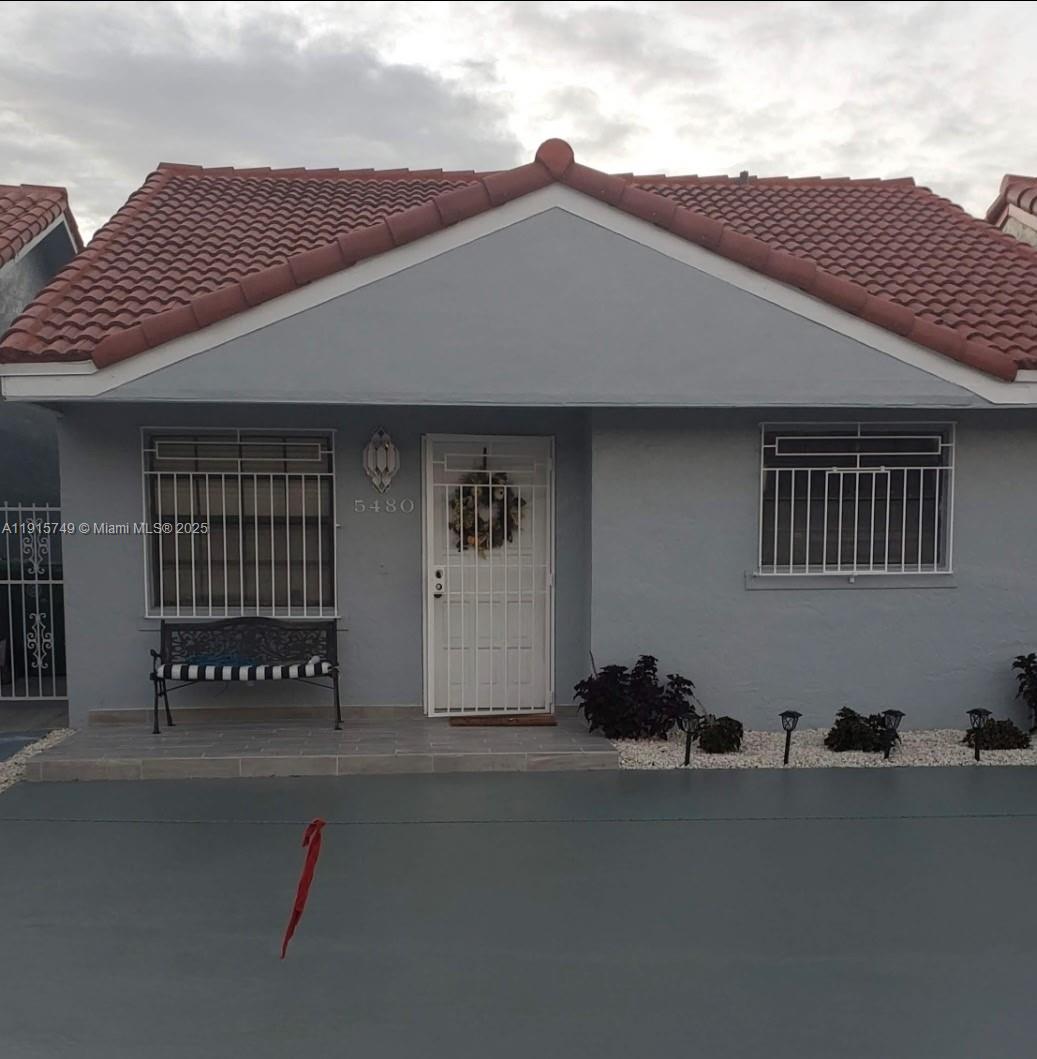 Hialeah Condo: 5480 West 27th Court