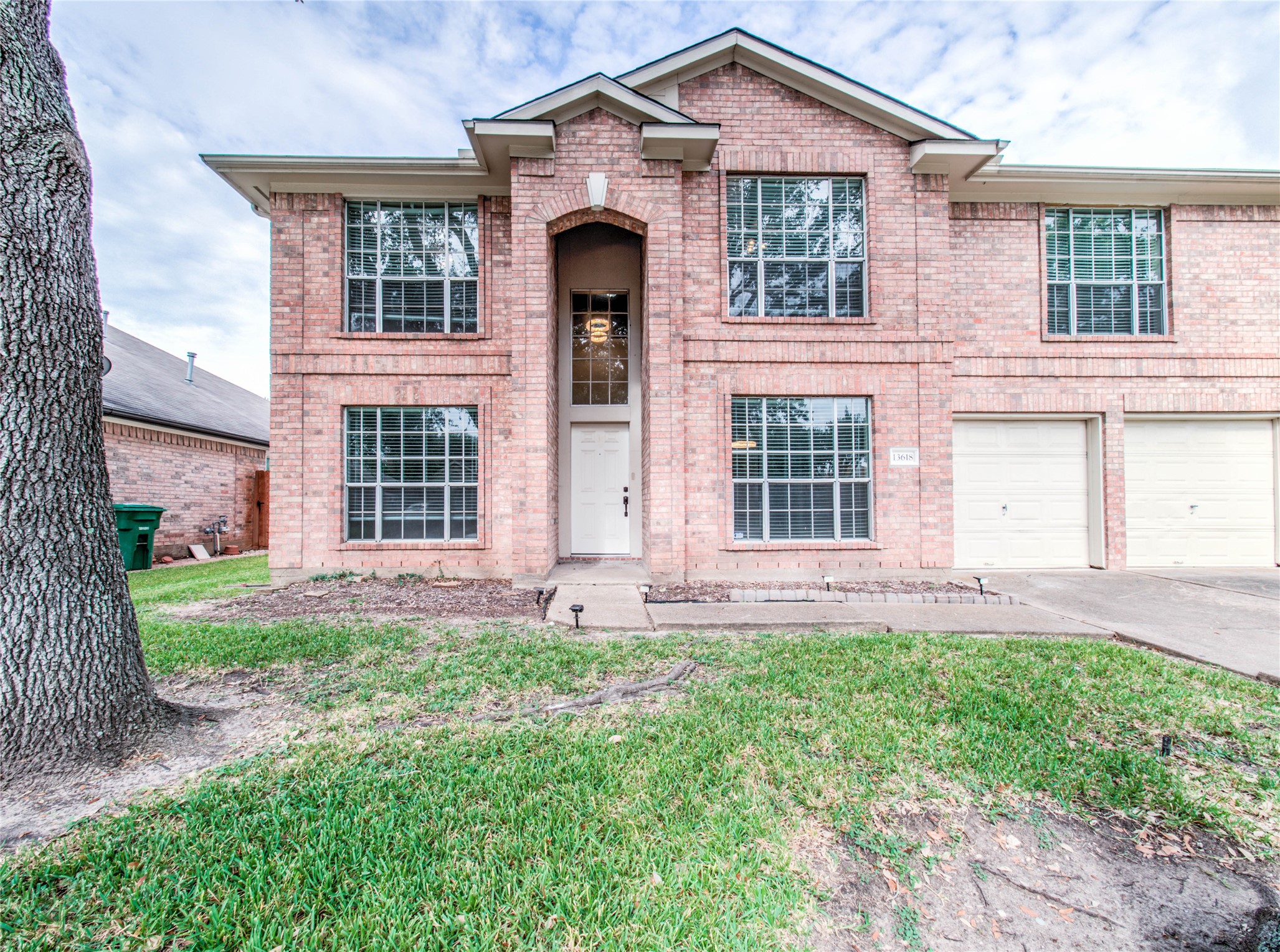 Houston Condo: 13618 Woodspire Drive