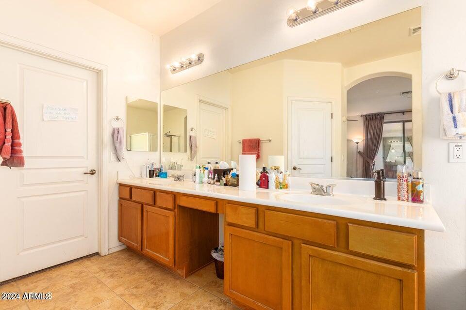 Chandler Condo: 474 West Seagull Drive