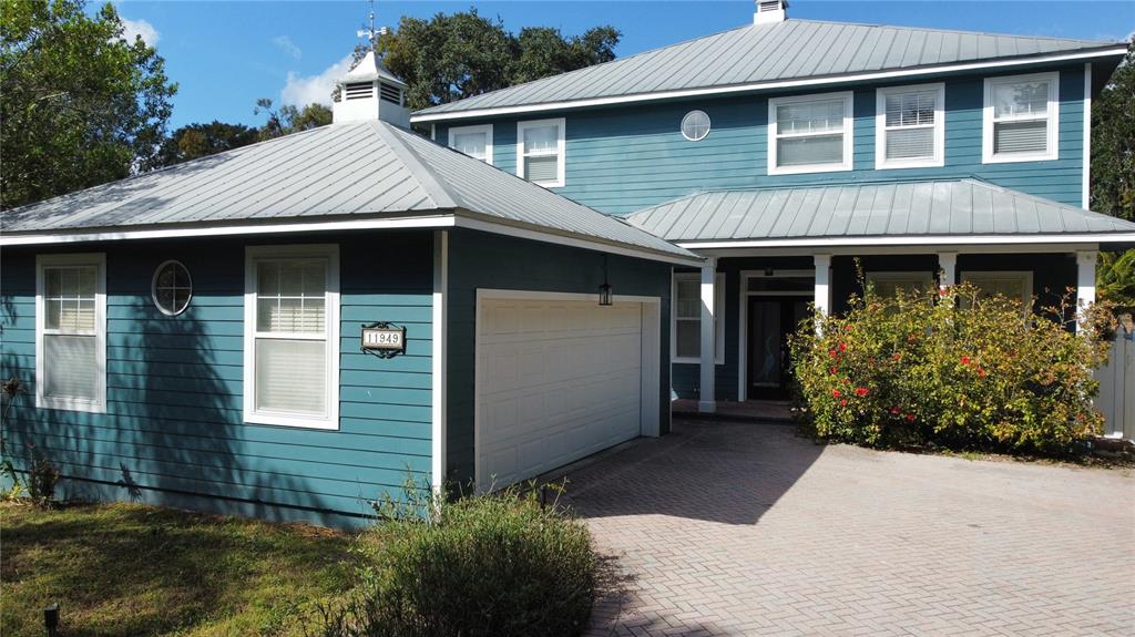 Temple Terrace Condo: 11949 Riverhills Drive