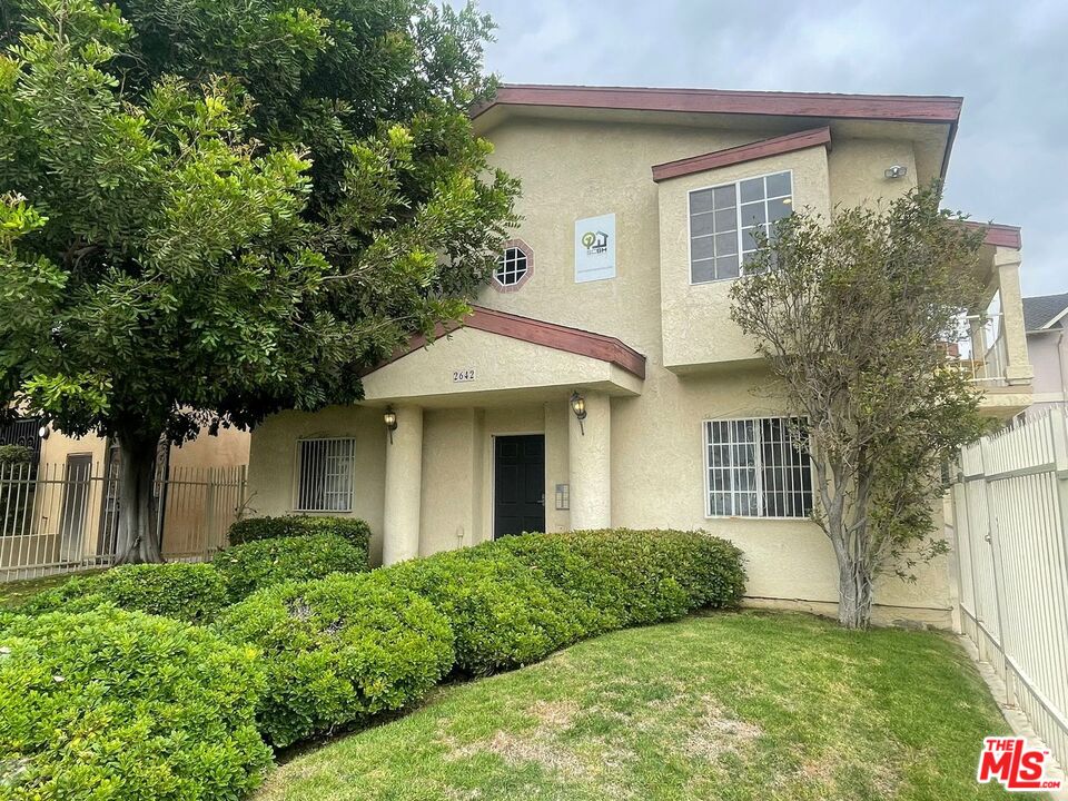 Los Angeles Condo: 2642 Ellendale Place