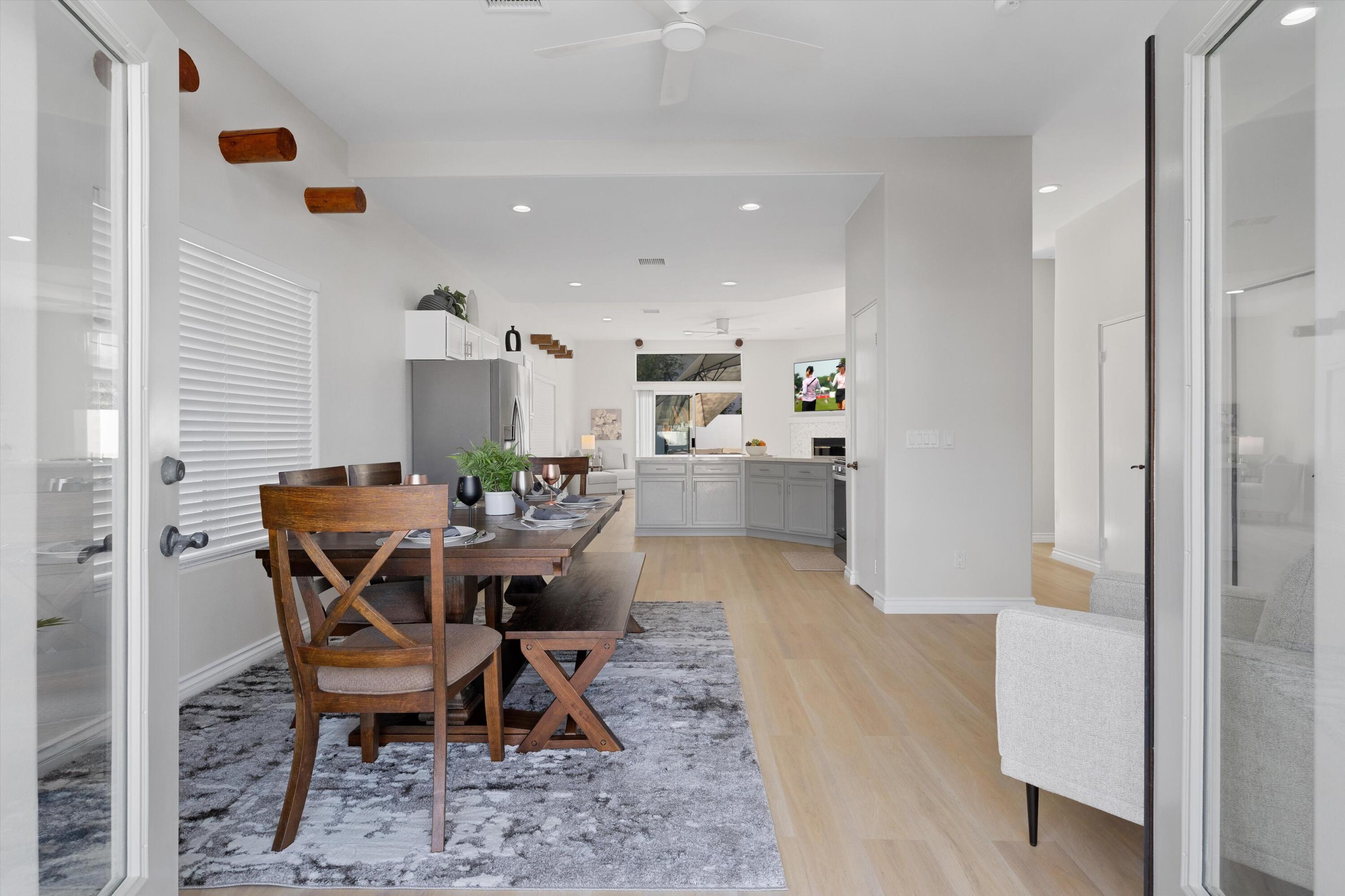 La Quinta Condo: 53445 Eisenhower Drive