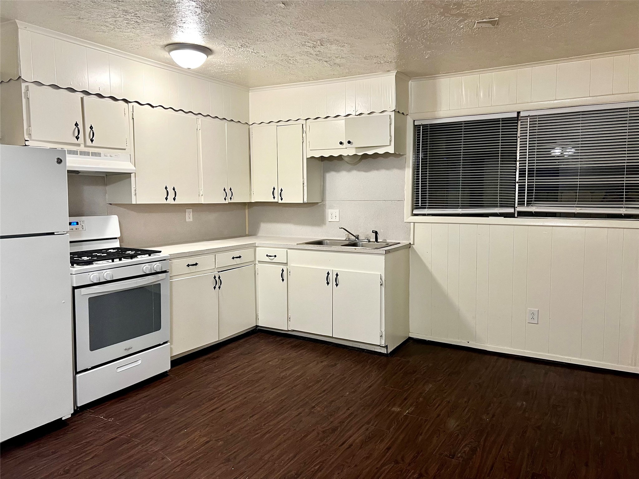 Bryan Condo: 1014 East 23rd Street