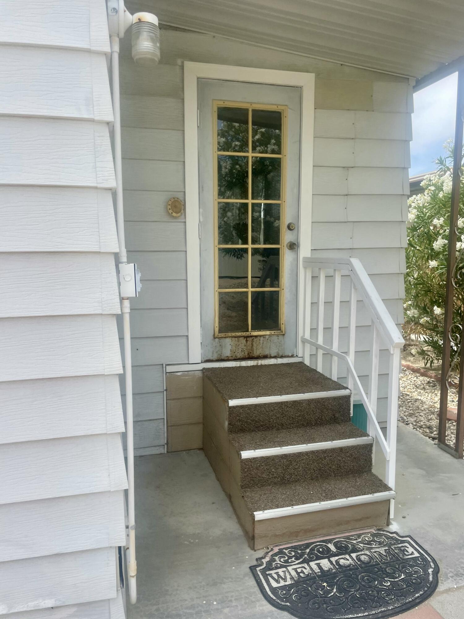 Desert Hot Springs Condo: 14777 Palm Drive