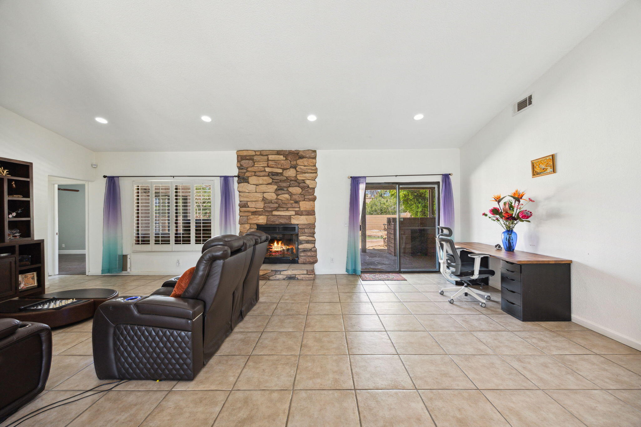 Desert Hot Springs Condo: 9735 Hoylake Road