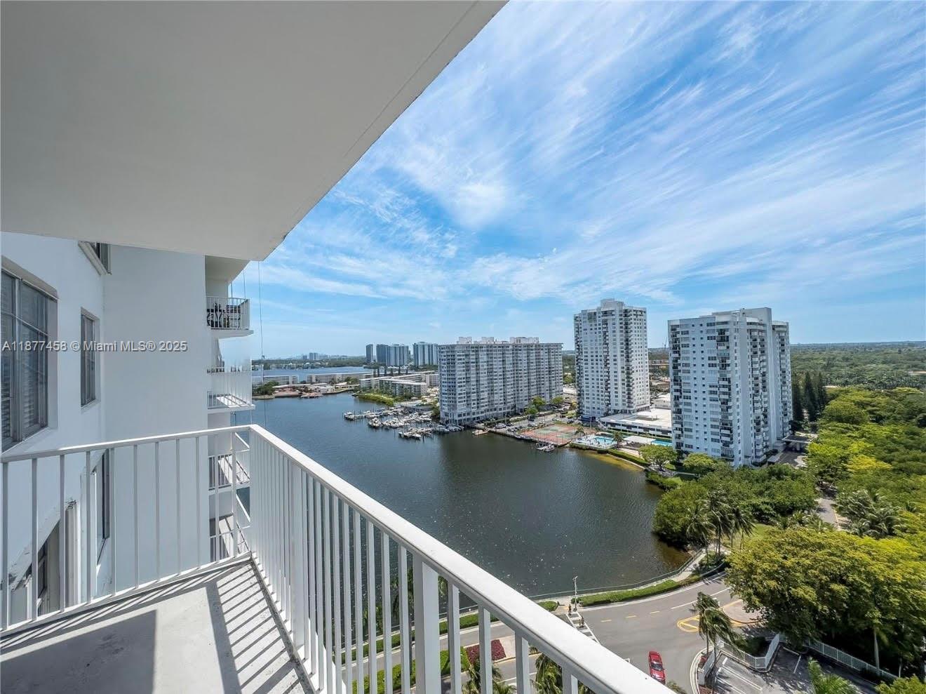 Aventura Condo: 2801 Northeast 183rd Street