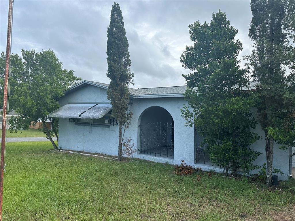 Beverly Hills Condo: 1 Melissa Drive