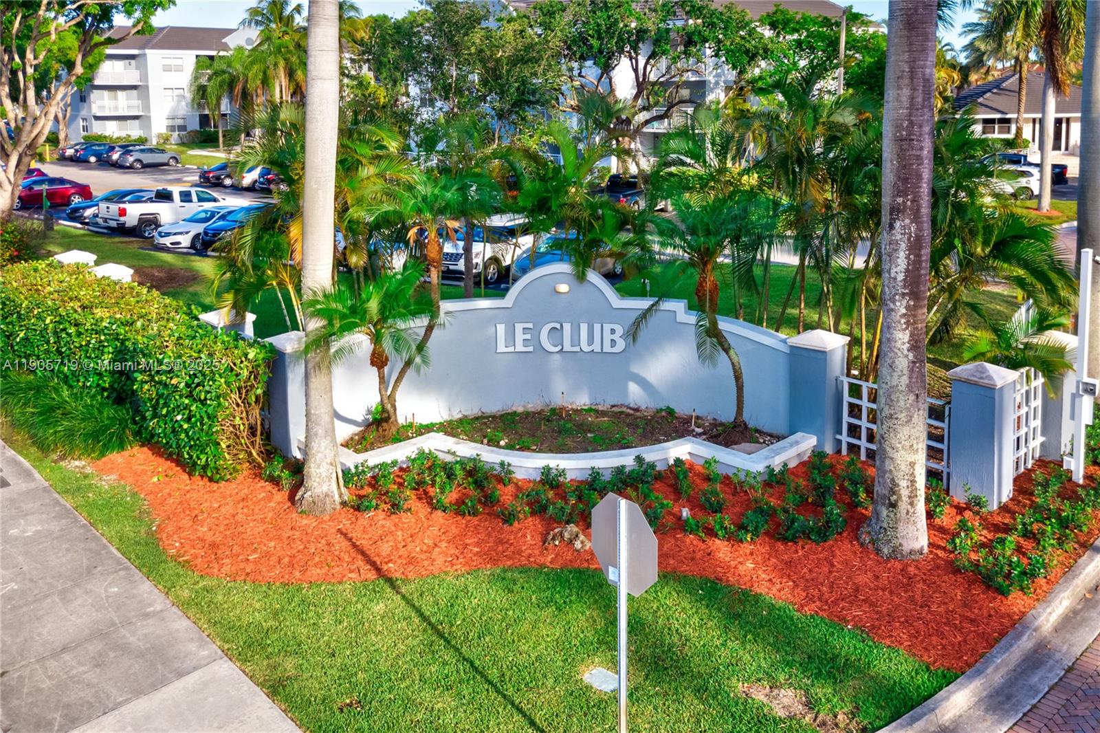 Cutler Bay Condo: 8650 Southwest 212th Street