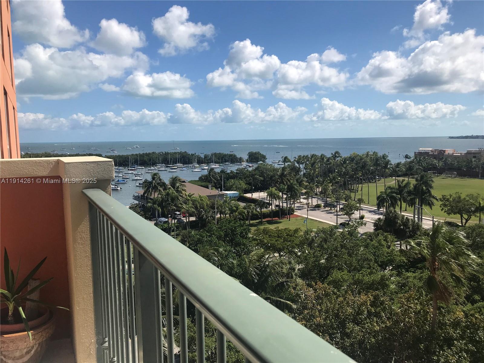 Miami Condo: 2951 South Bayshore Drive