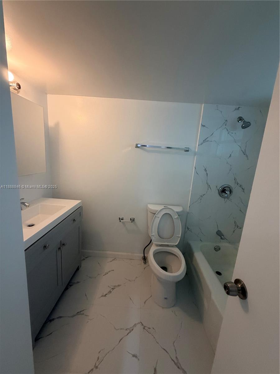 Miami Beach Condo: 36 Island Avenue