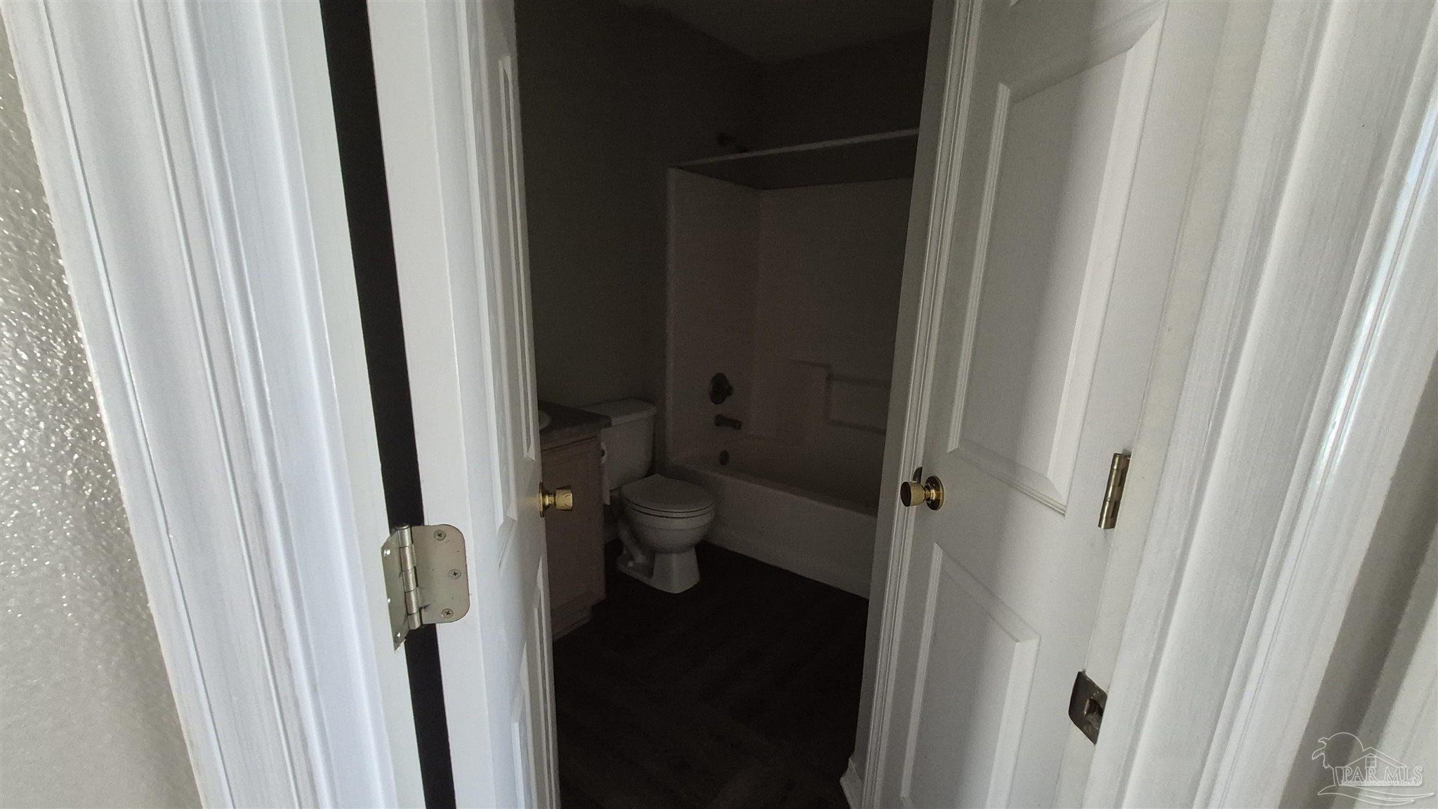 Pensacola Condo: 6 Marquesas Court