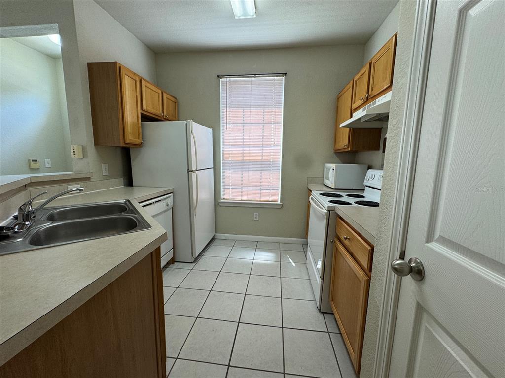 Orlando Condo: 9157 Lee Vista Boulevard
