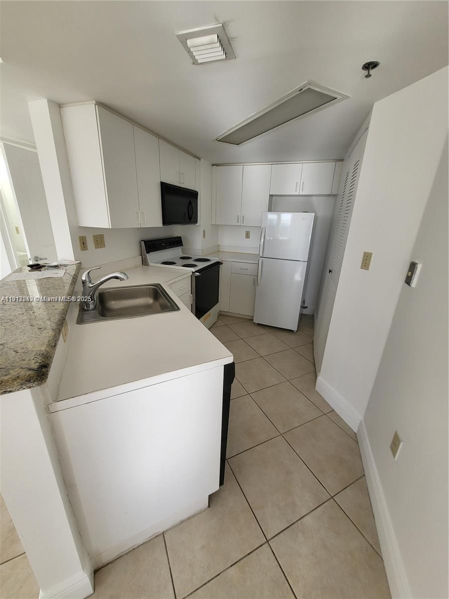 Miami Condo: 2351 Douglas Road