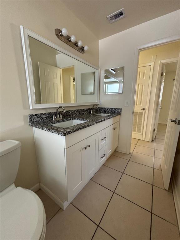 Leesburg Condo: 822 South Lone Oak Drive