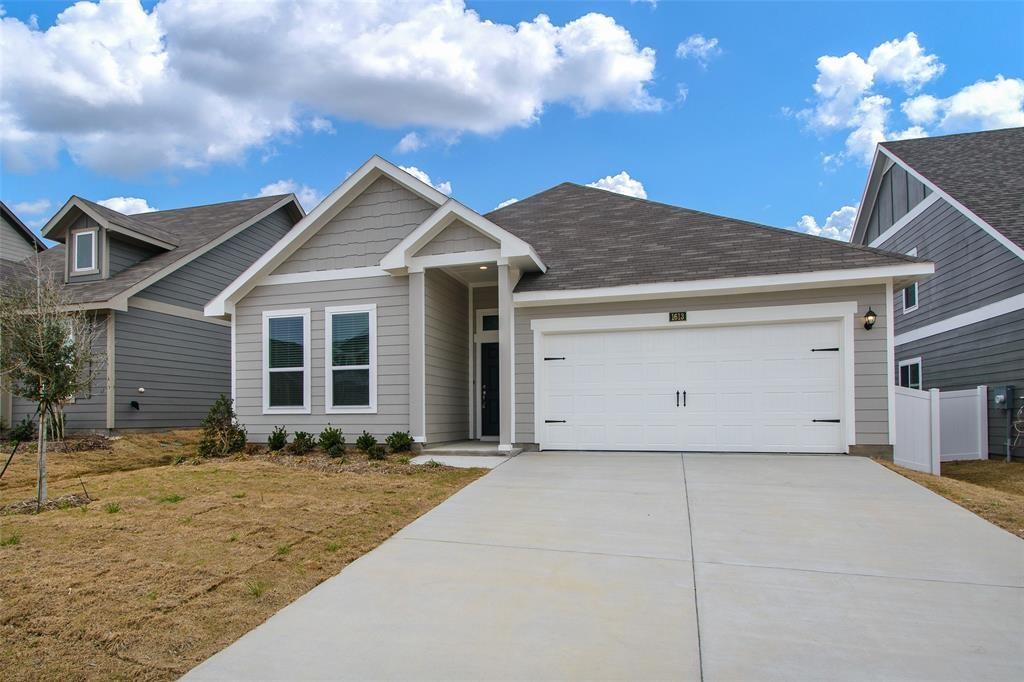 Providence Village Condo: 1613 Abbottsford Avenue