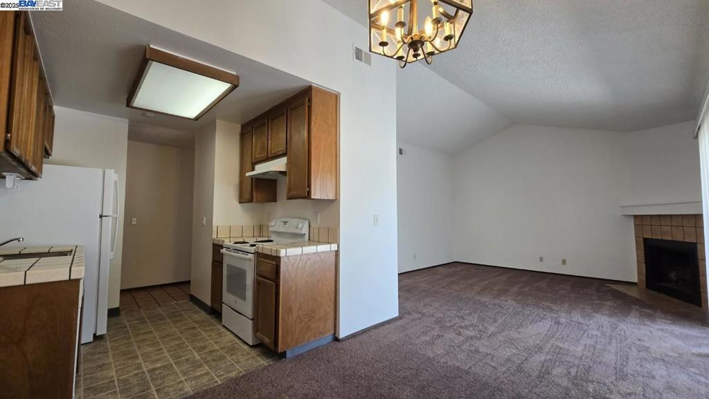 Newark Condo: 6318 Joaquin Murieta Avenue