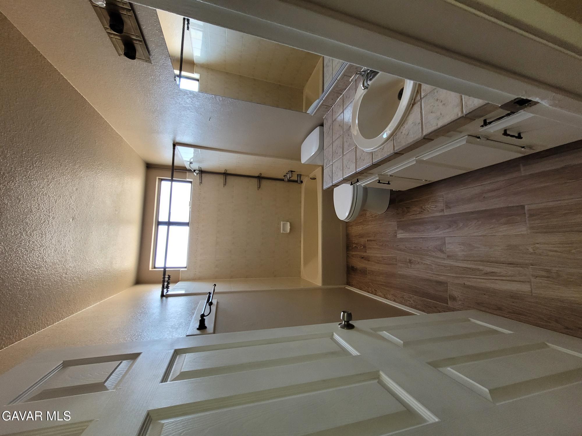 California City Condo: 9825 Sally Avenue