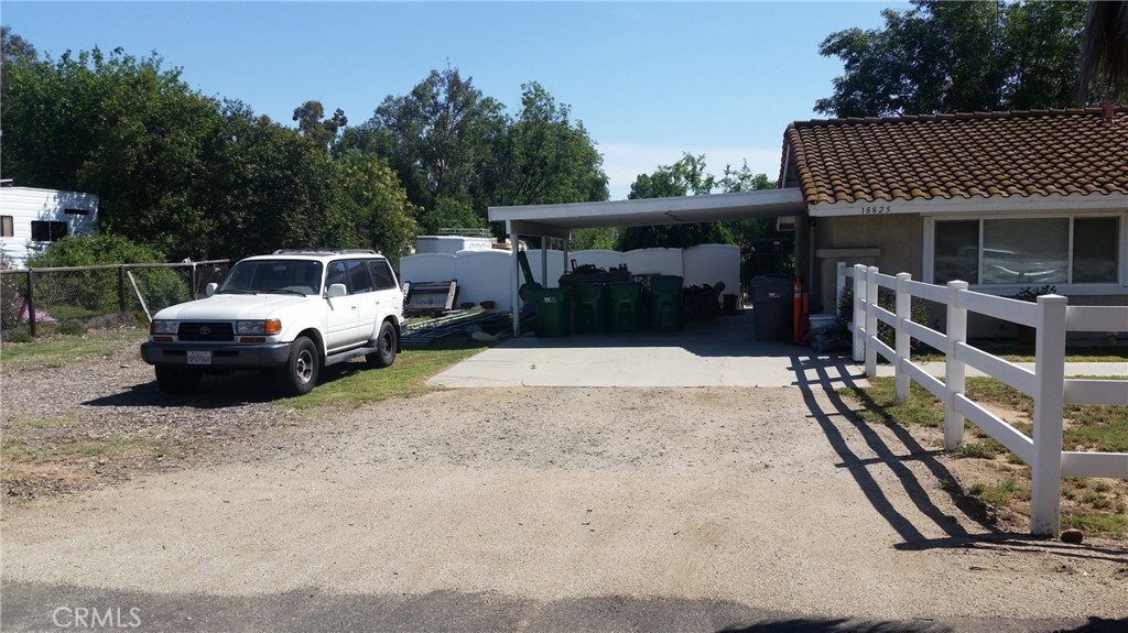 Riverside Condo: 18825 Roberts Road