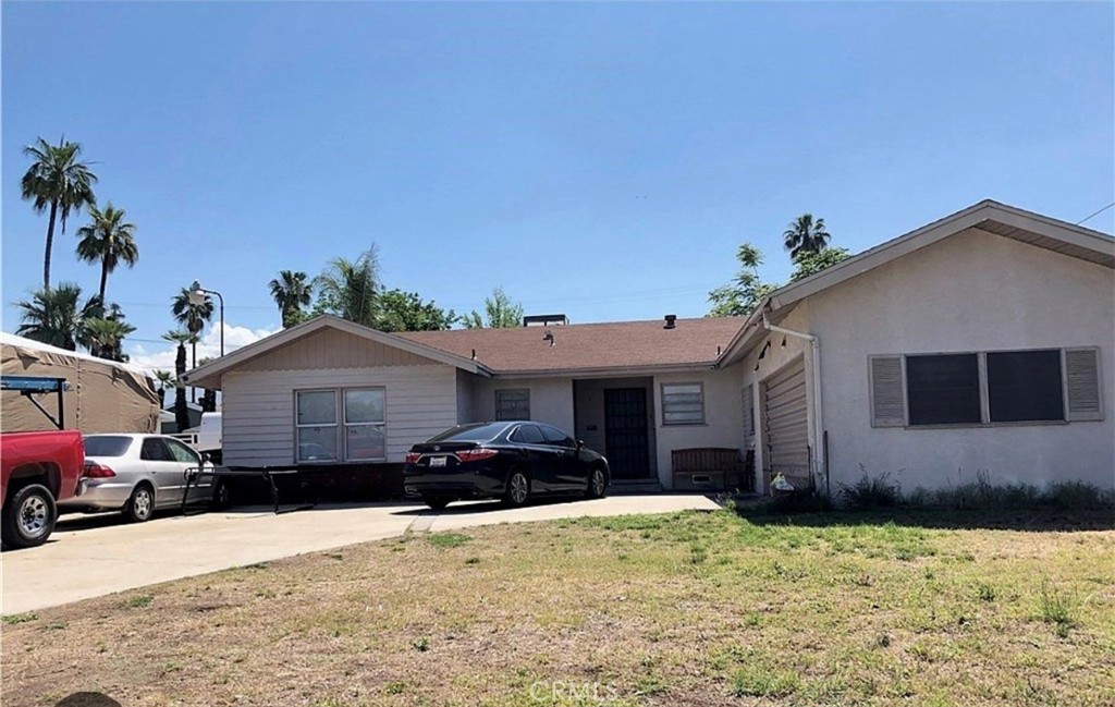 San Bernardino Condo: 3027 North Lugo Avenue