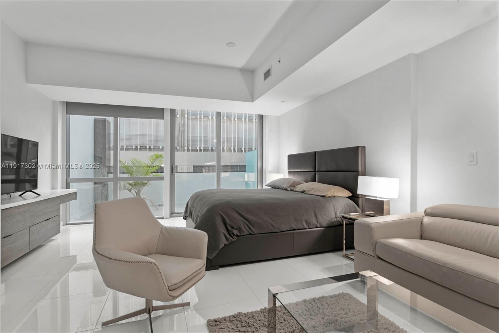 Miami Condo: 851 Northeast 1st Avenue