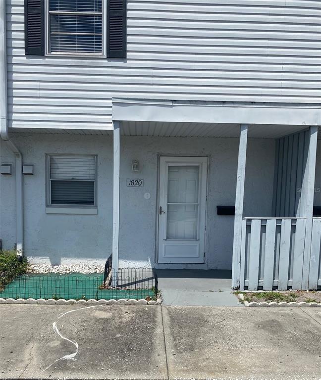 Orlando Condo: Undisclosed Address