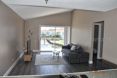 Orlando Condo: 2504 Woodgate Boulevard