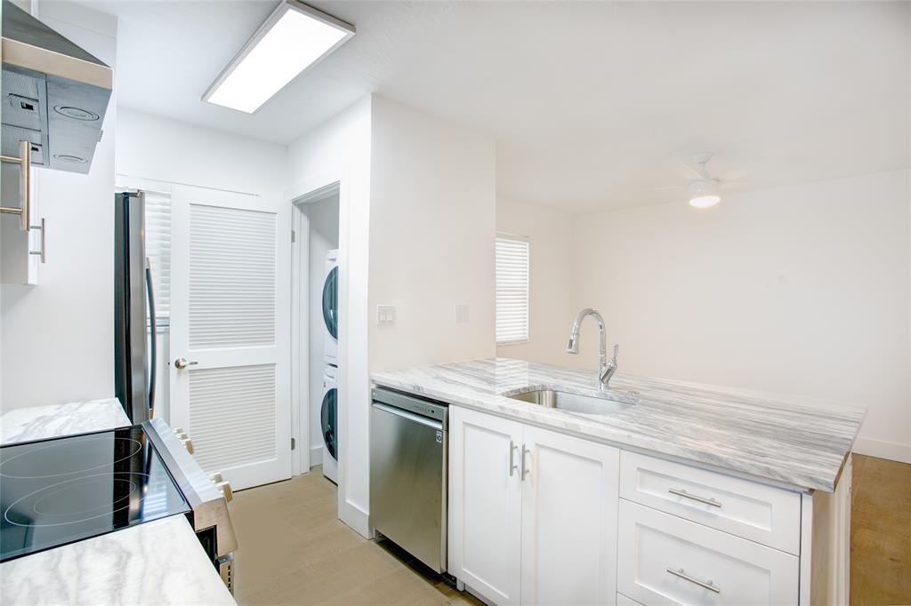 Fort Lauderdale Condo: 530 South Federal Highway