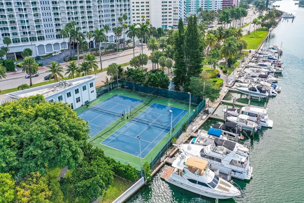 Miami Beach Condo: 5401 Collins Avenue