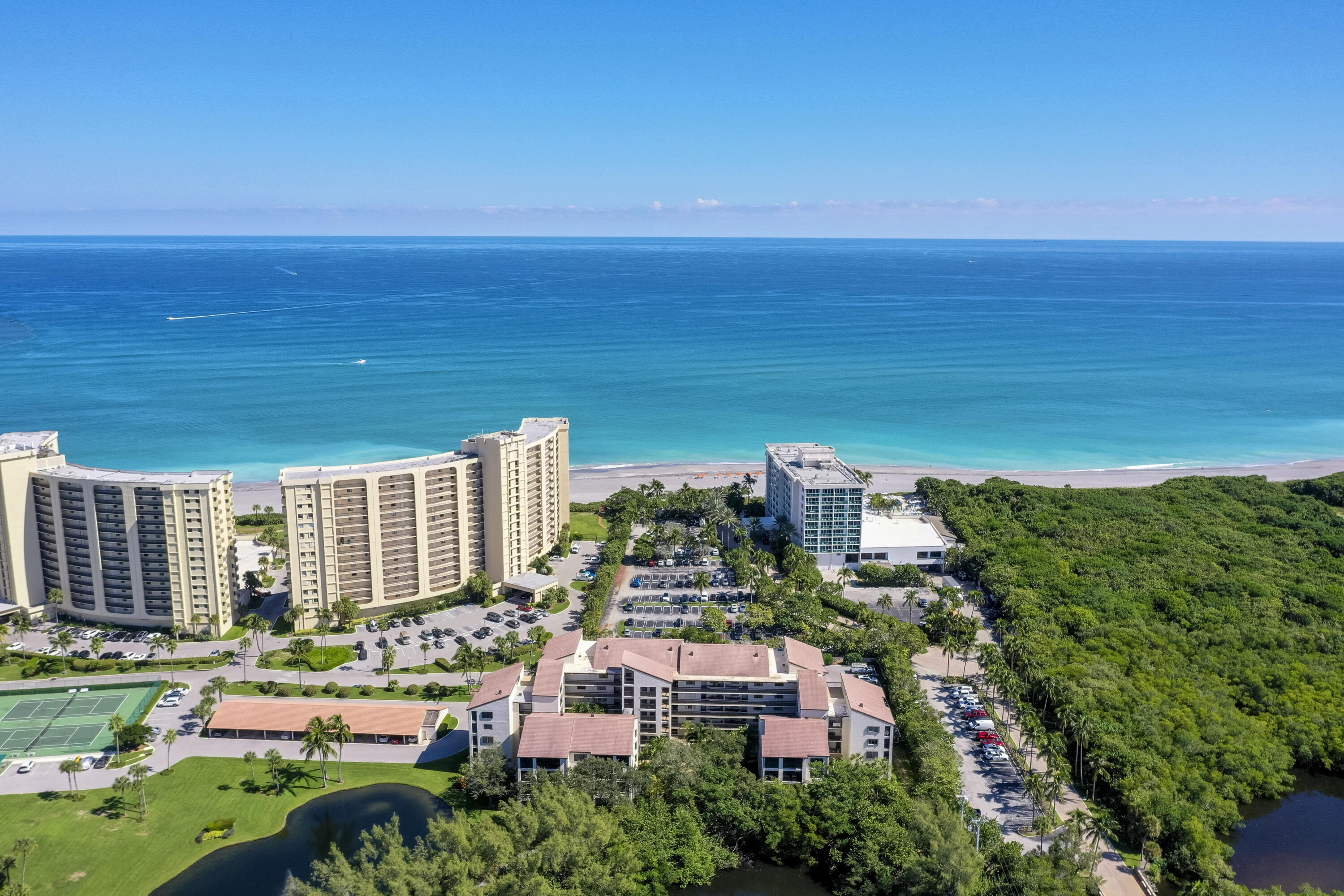 Jupiter Condo: 500 Ocean Trail Way
