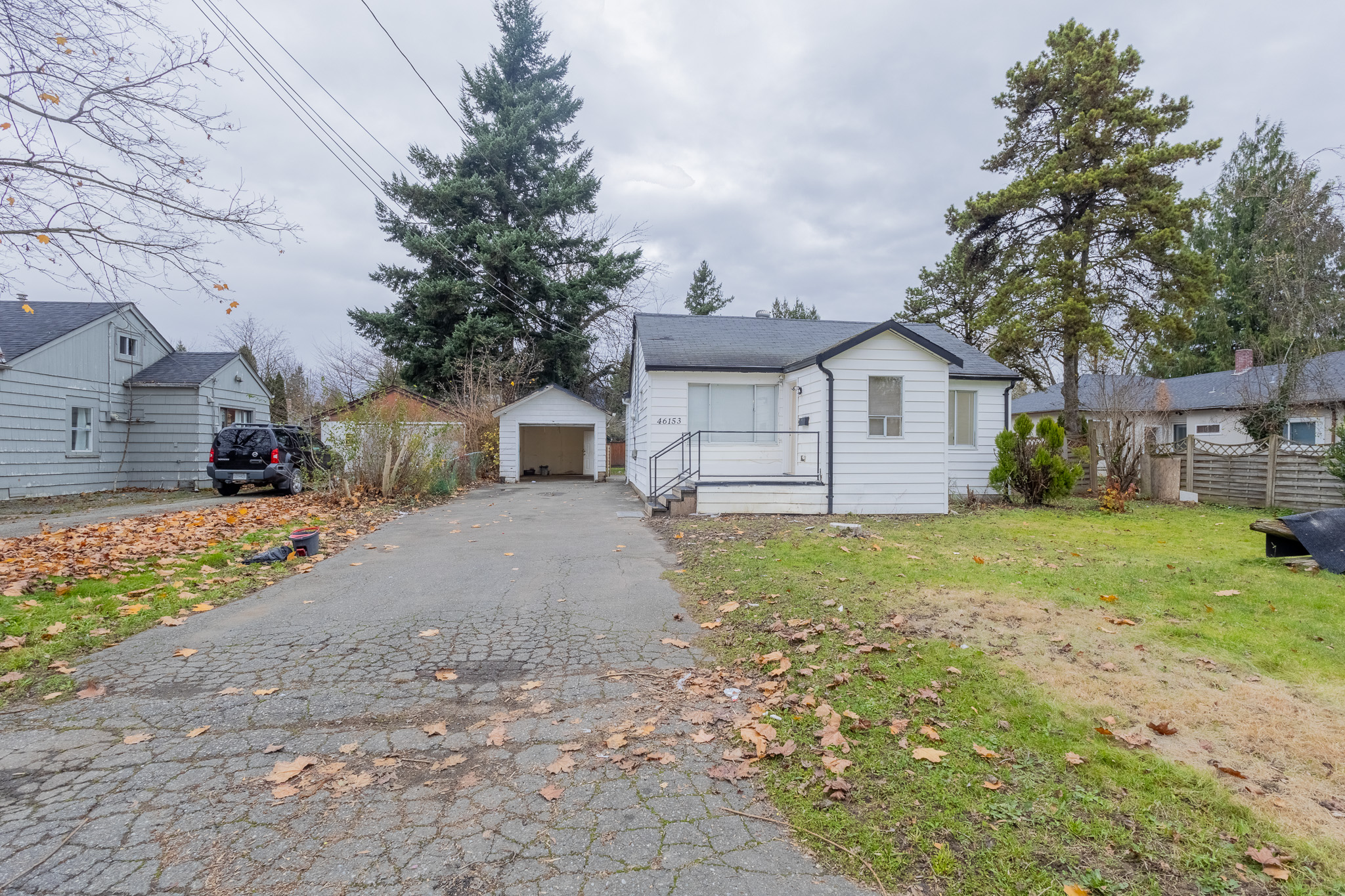 Chilliwack House: 46153 Cleveland Ave