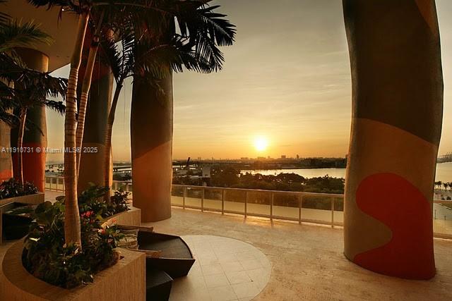 Miami Condo: 50 Biscayne Boulevard