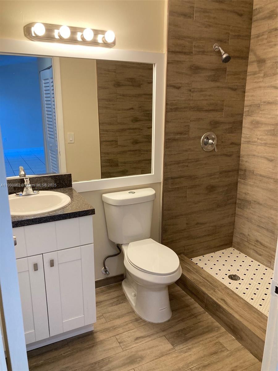 Homestead Condo: 1901 San Remo Circle