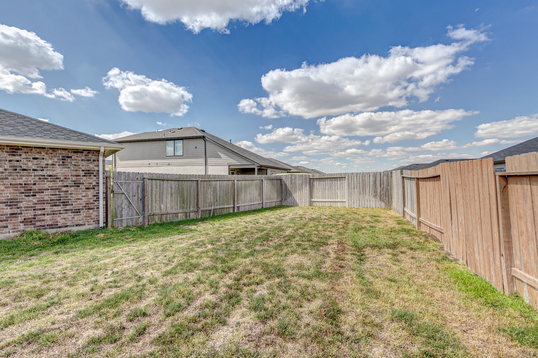 Katy Condo: 28902 Yukon River