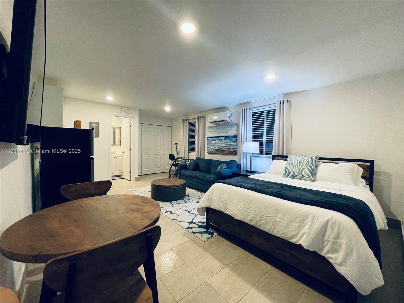 Miami Condo: 343 Menores Avenue