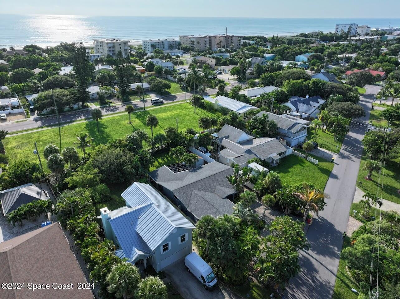 Cocoa Beach Condo: 1445 Bayshore Drive