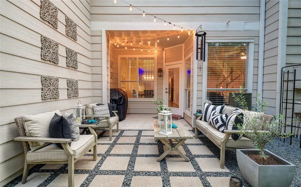 The Woodlands Condo: 140 Piper Trail