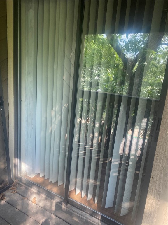 Austin Condo: 612 Park Place