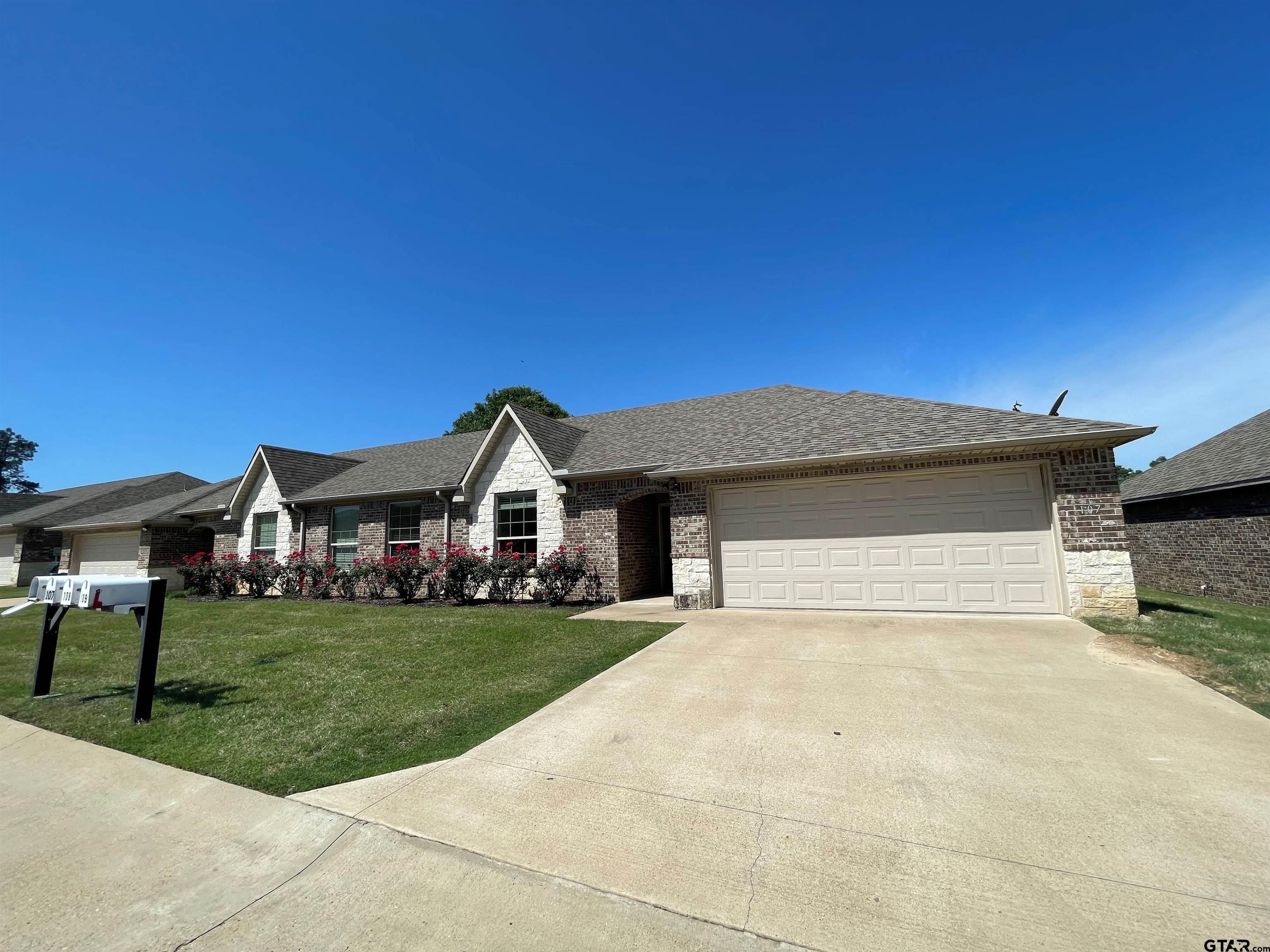 Tyler Condo: 1750 Centennial Parkway