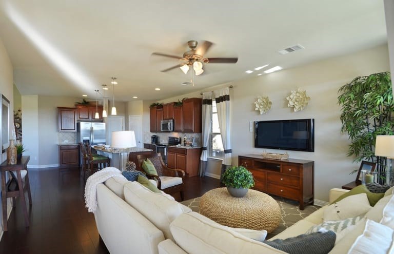 Austin Condo: 16017 Travesia Way