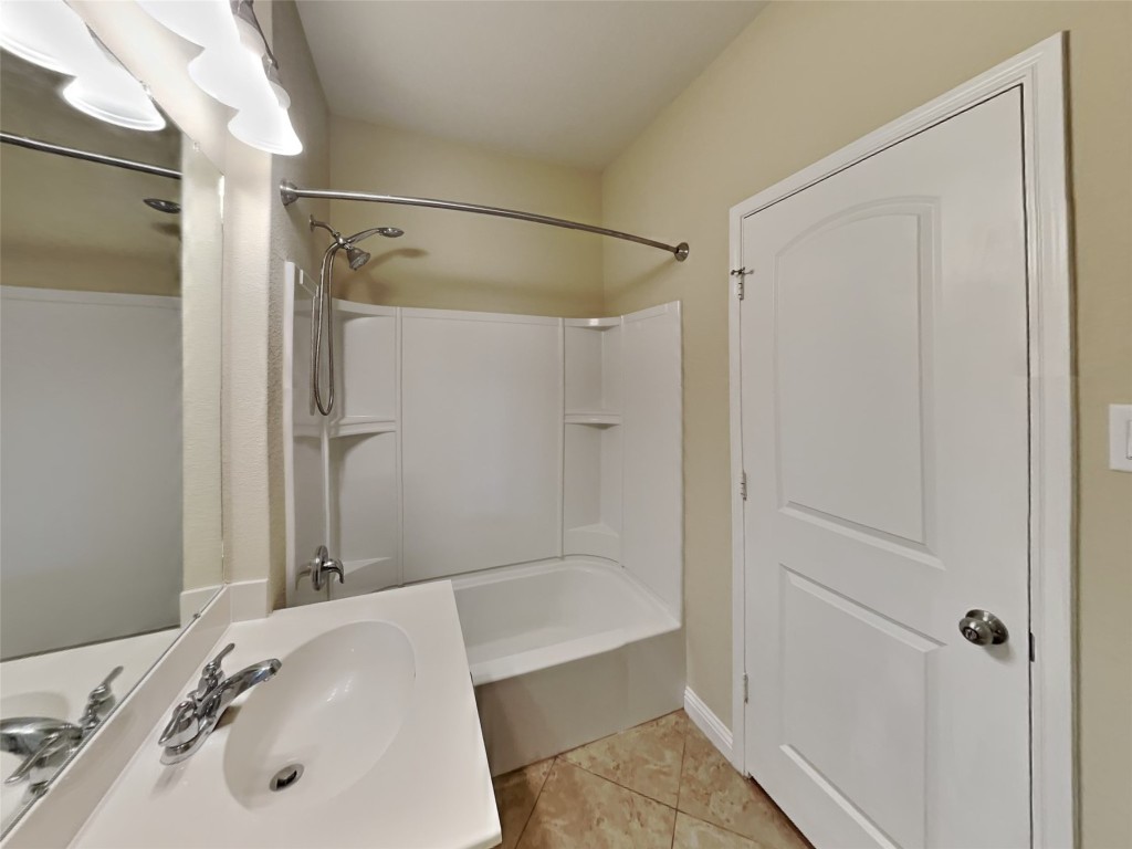 Austin Condo: 16240 Travesia Way